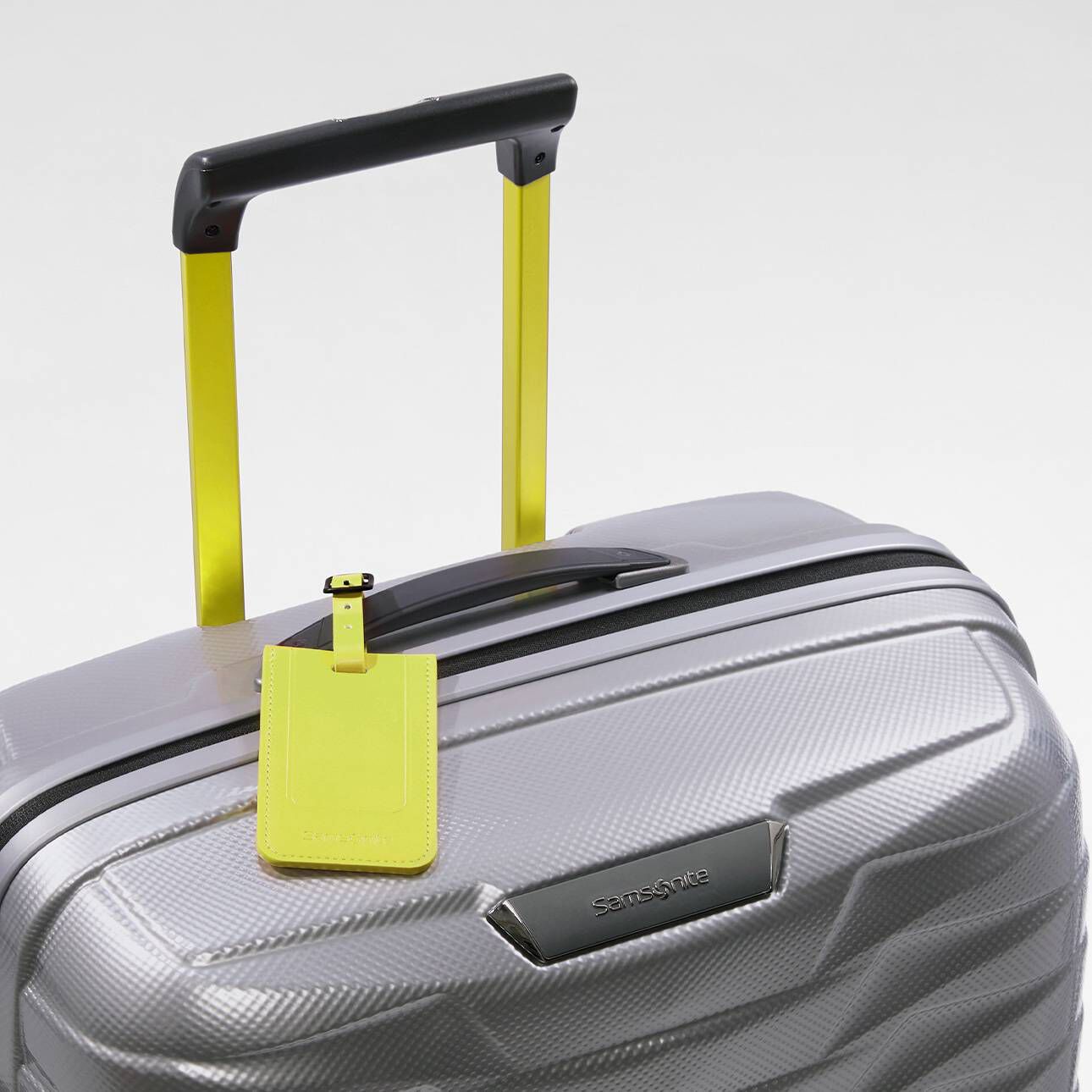 IPX4* WATERPROOF